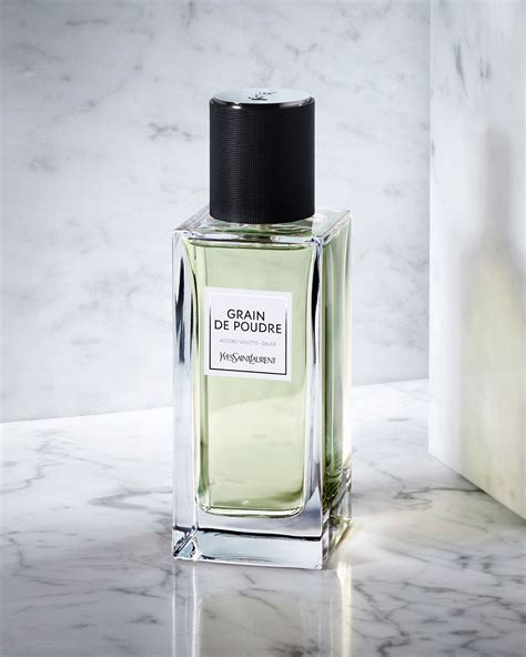 Parfum poudré YVES SAINT LAURENT 